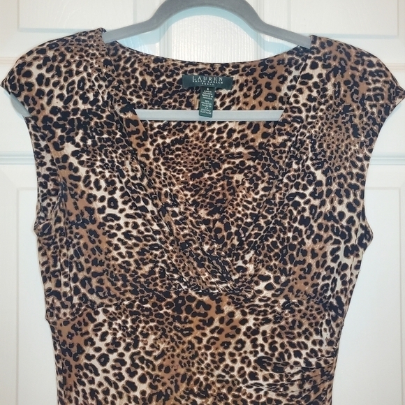 Lauren Ralph Lauren Animal Print Faux Wrap Dress Size 4 - Picture 2 of 10